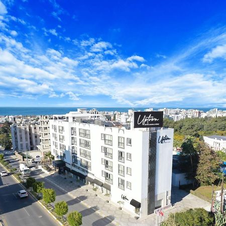Uptown Bueyuek Anadolu Girne Hotel Exteriör bild
