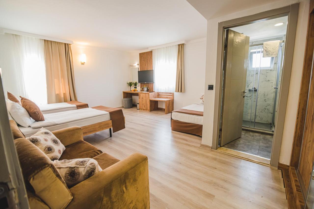 Uptown Bueyuek Anadolu Girne Hotel Exteriör bild