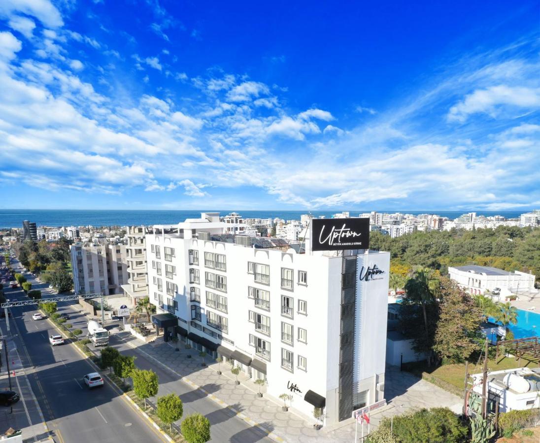 Uptown Bueyuek Anadolu Girne Hotel Exteriör bild
