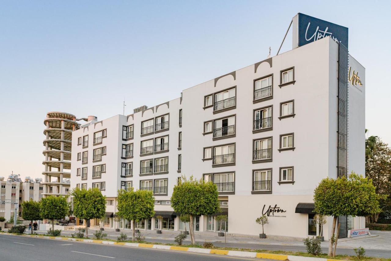 Uptown Bueyuek Anadolu Girne Hotel Exteriör bild