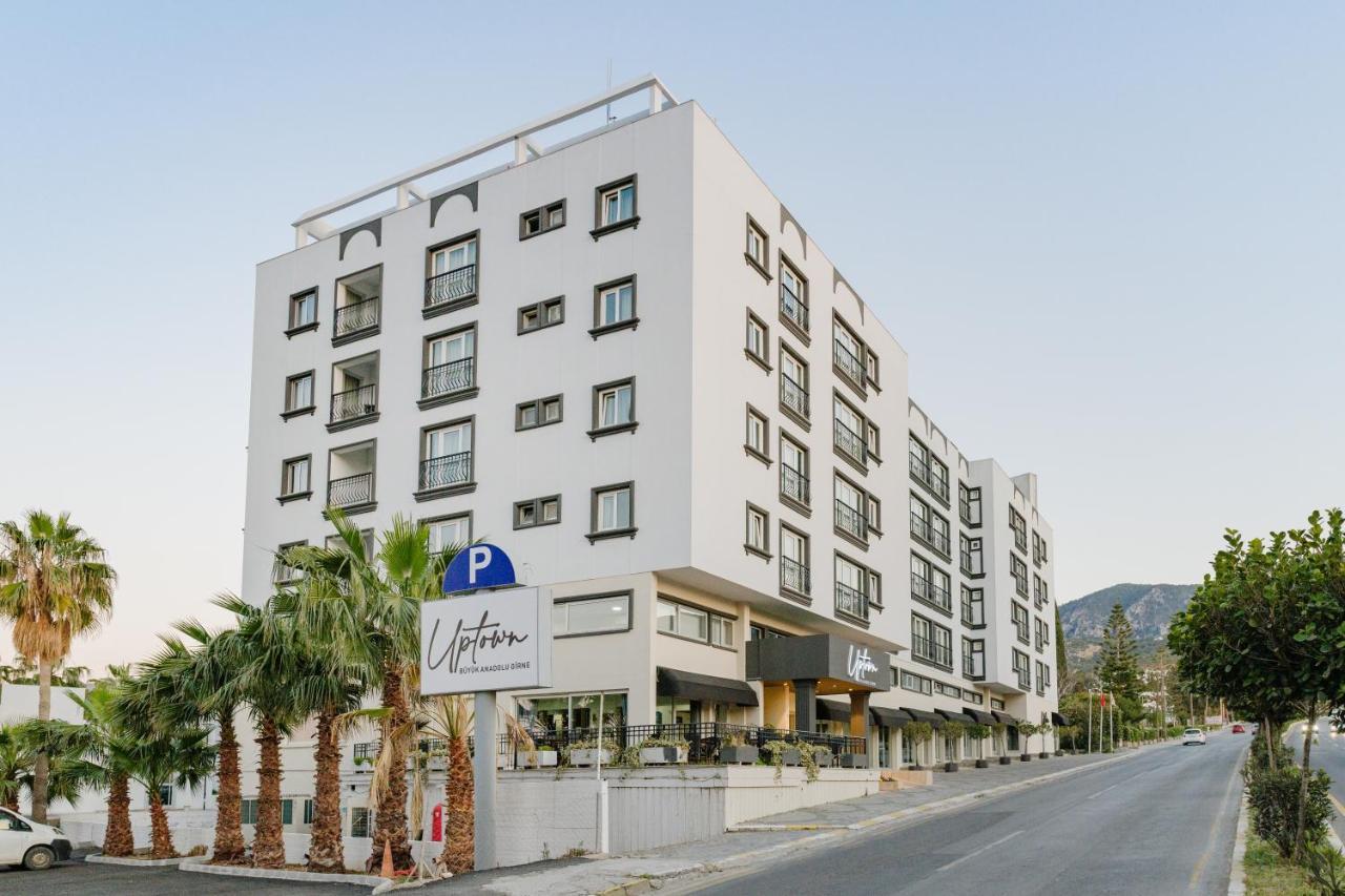 Uptown Bueyuek Anadolu Girne Hotel Exteriör bild